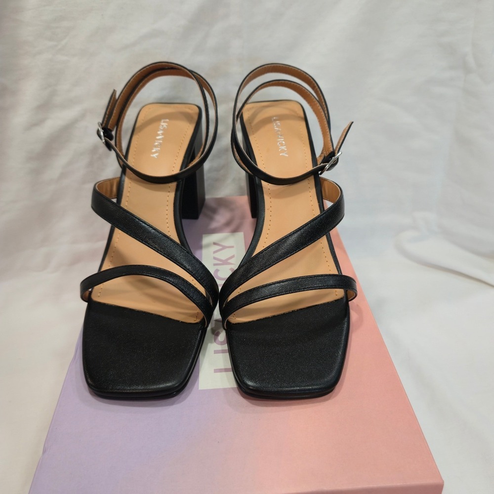Lisa Vicky Violet Black Strappy Square Toe Block Heel Ankle Strap Sandal Sz 9.5